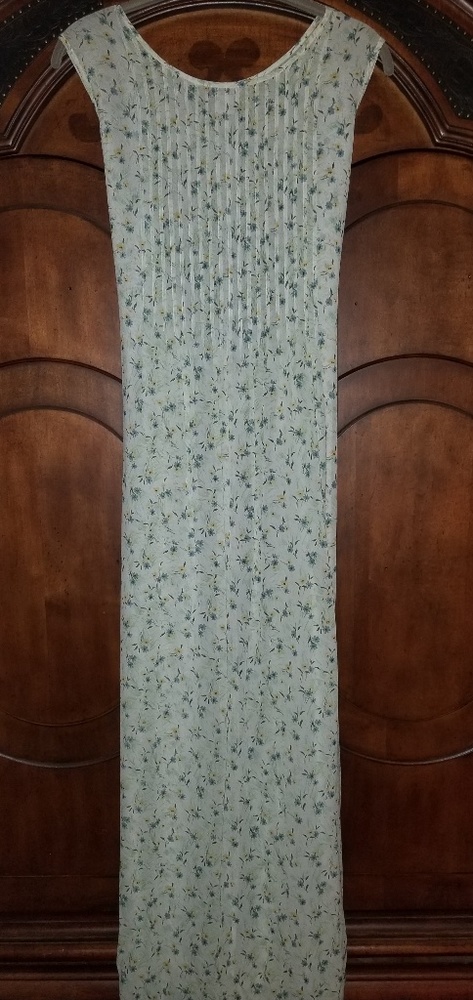🖤 100% Silk Sundance Floral Sheer Maxi 🖤